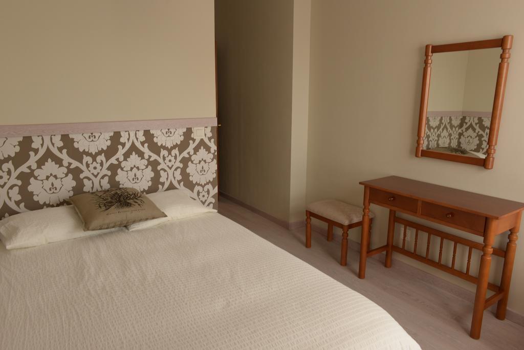Hotel Rural En Escalante Las Solanas Værelse billede